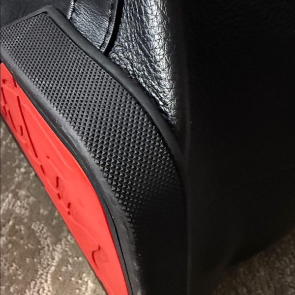 Christian Louboutin Black Leather Tote Red Interior Beaded Crest - Picture 11 of 15